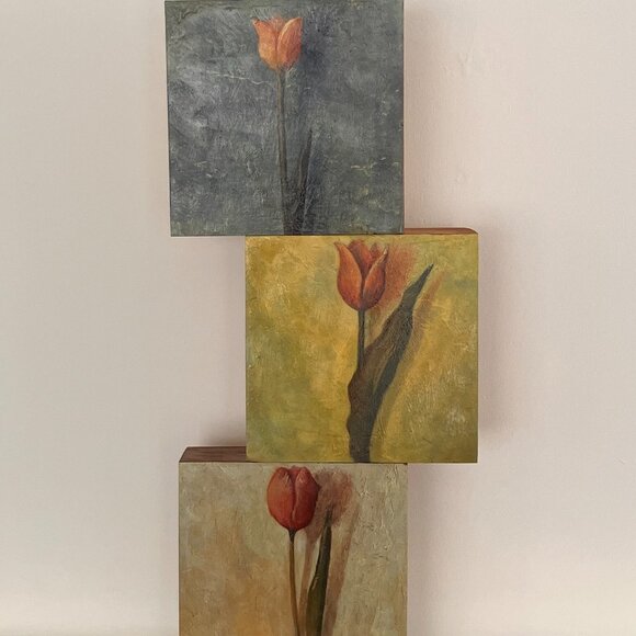 Trio of Single Tulips - Made by The Tulip Box  Montreal QC - On Wooden Block Fra - Picture 3 of 16